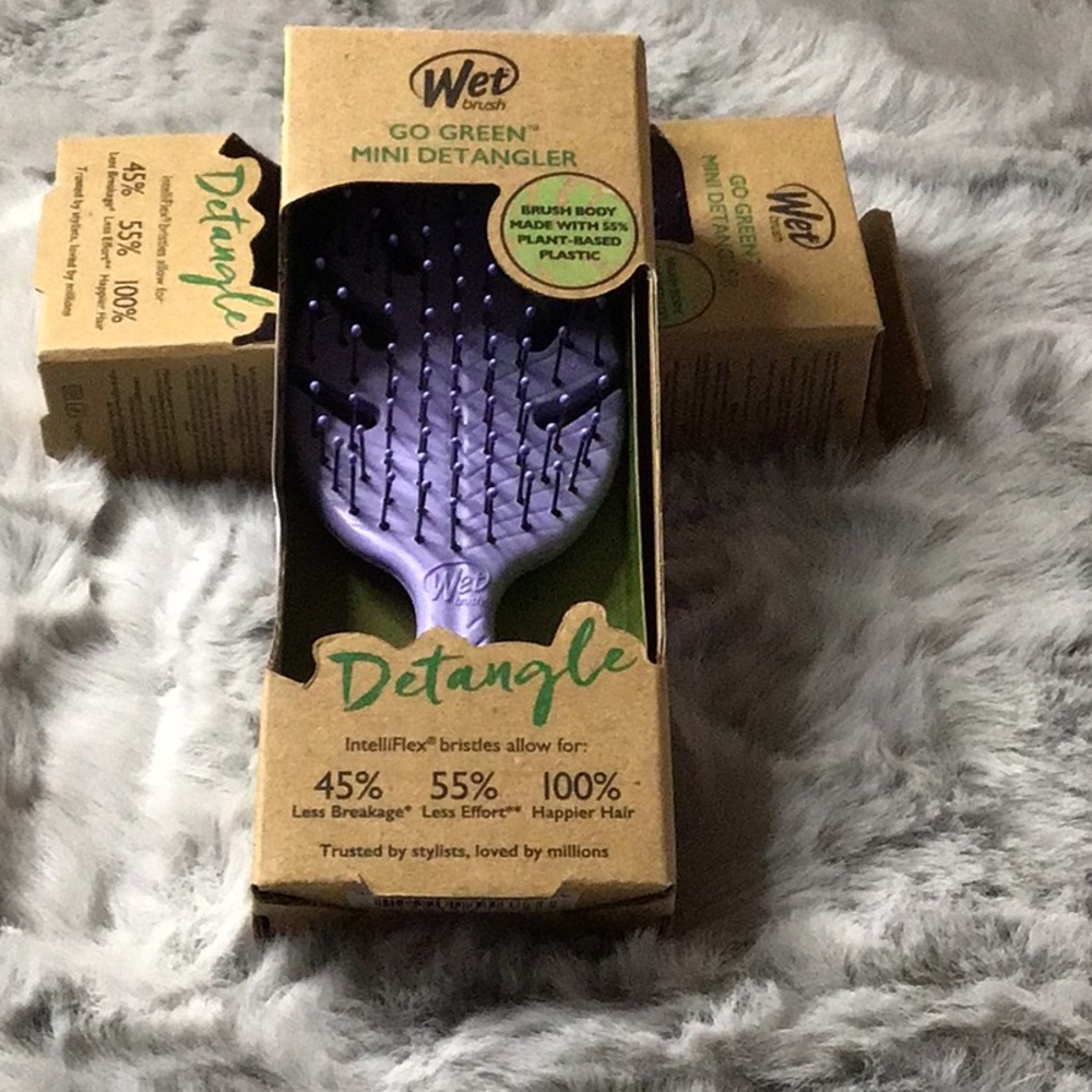 Go Green Mini Detangler - Purple